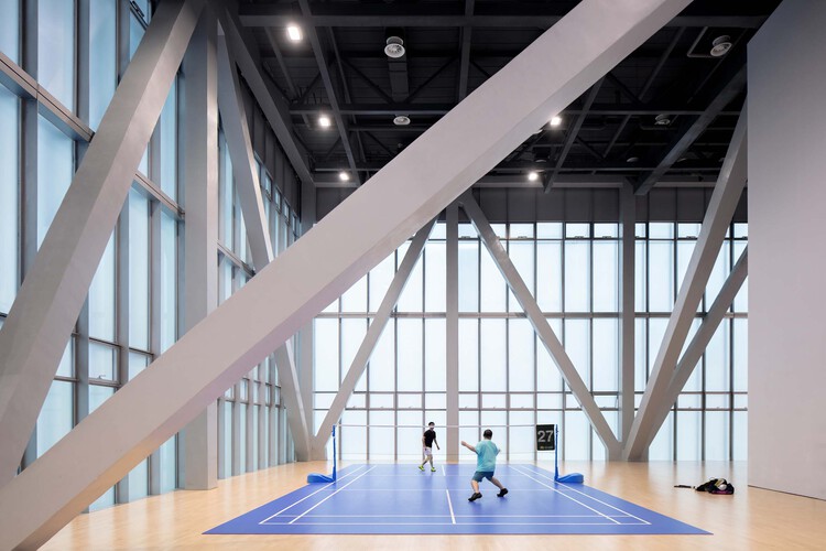 马威半场5中4拿到14分4板，帮助太阳占据上风