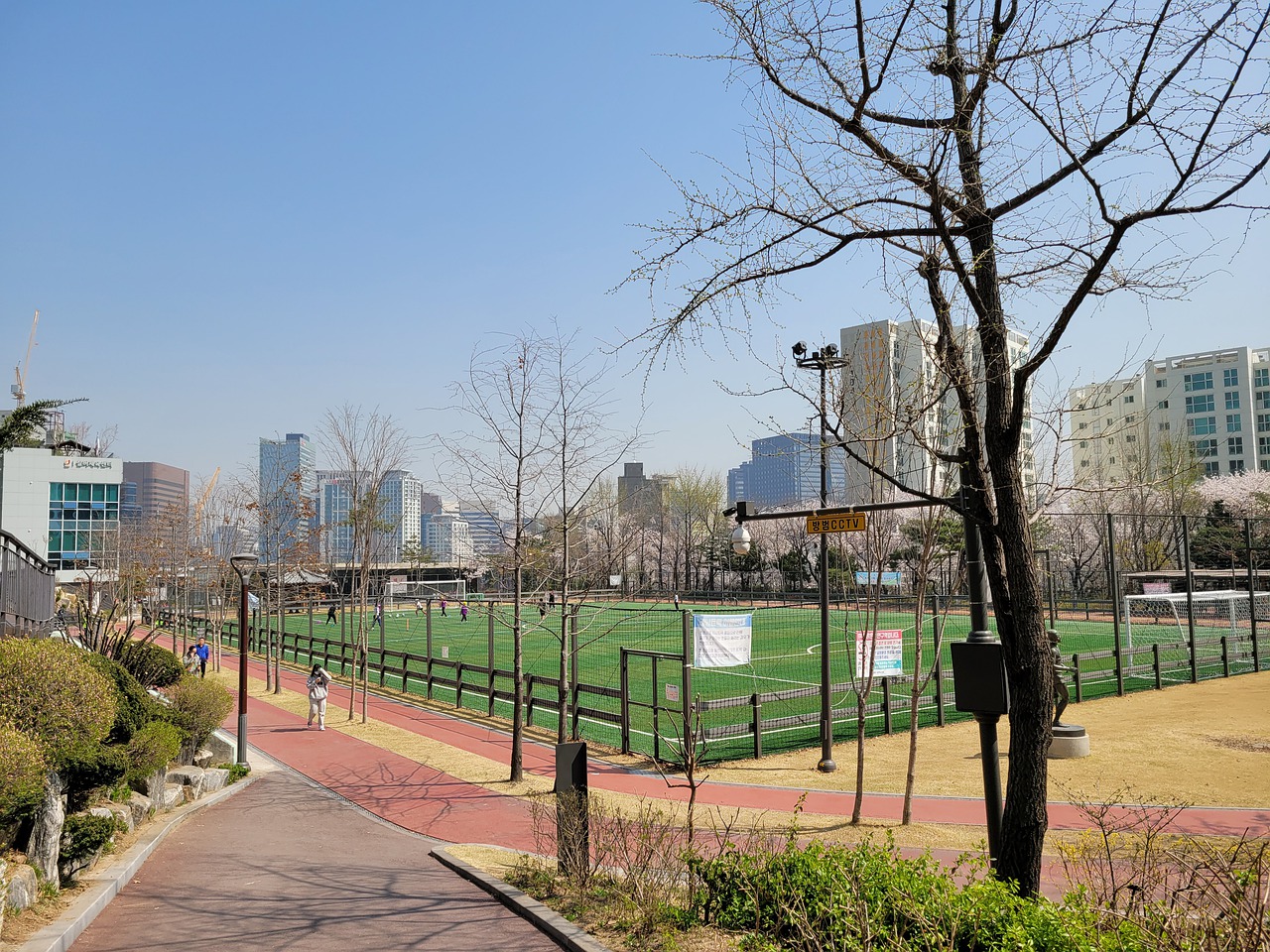 visual-data-news-enhanced