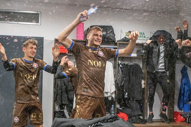 逐渐在国际 逐渐在国际